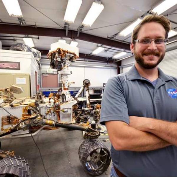 From Missouri to Mars: WashU alum engineers career in space research